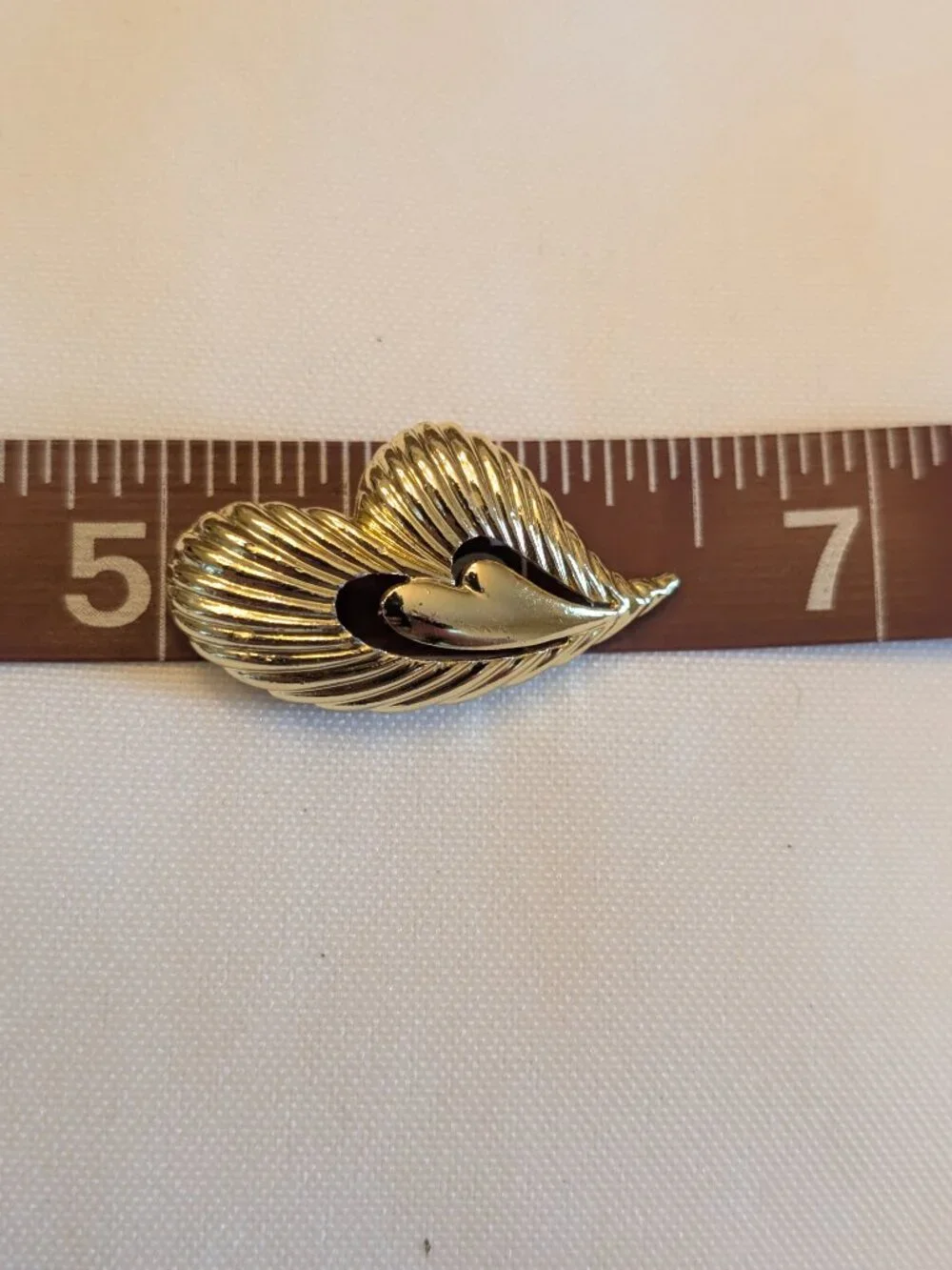 Vintage Modernist Gold Toned Asymmetrical Textured Heart Brooch